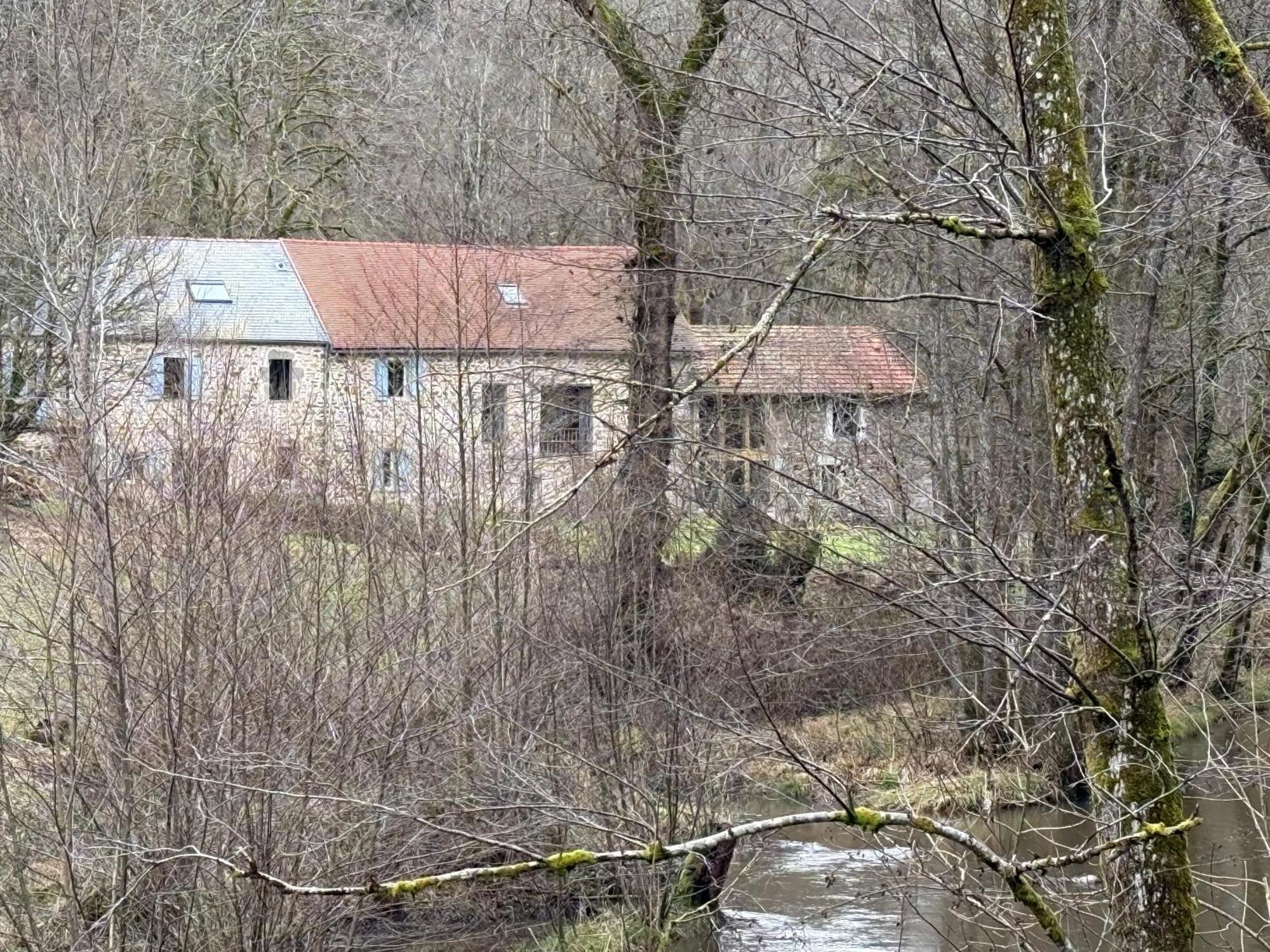 Gite De La Fontaine Saint-Andre-en-Morvan Zewnętrze zdjęcie